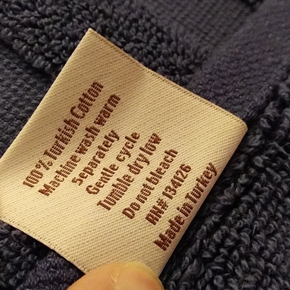 703 Concierge Collection Jacquard Turkish Bath Mat - Picture 3 of 5